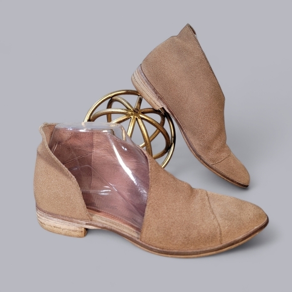 Free People Royale Suede D'orsay Pointed Toe Booties Flats Size 36.5 - Picture 4 of 17